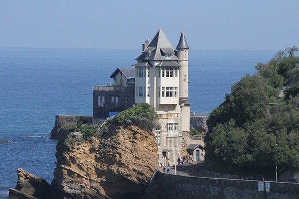 Votre villa de rêve avec piscine luxueuse à Biarritz